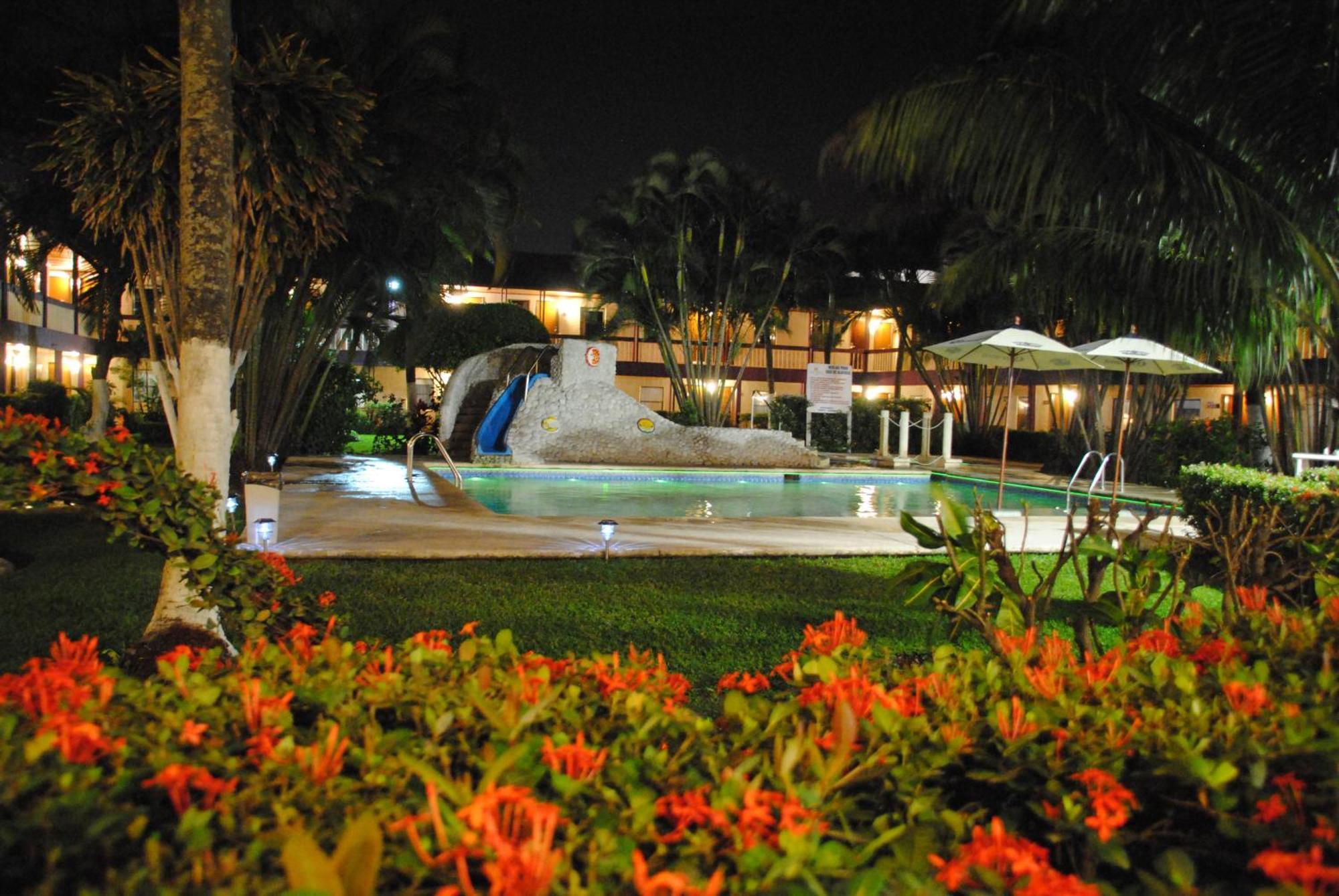 Los Andes Coatzacoalcos Exterior foto